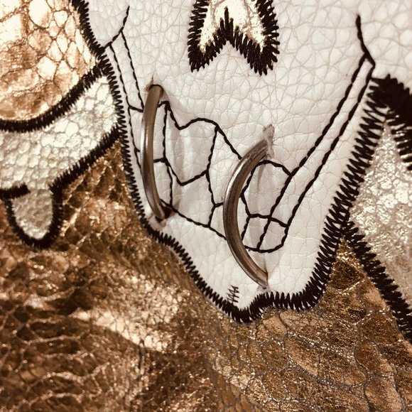 Gold Skull Tote Bag - Picture 5 of 10